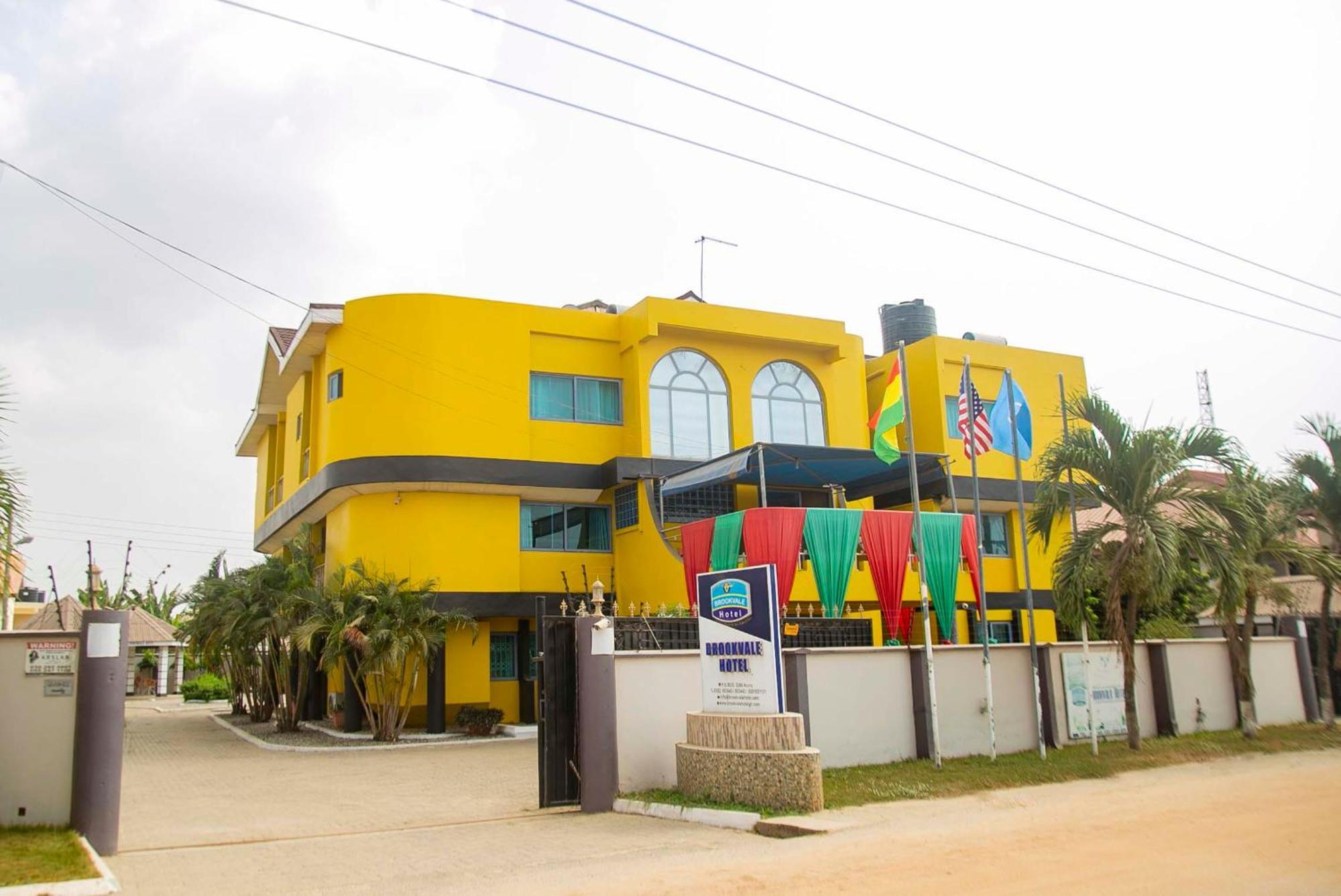 Brookvale Hotel Weija Extérieur photo