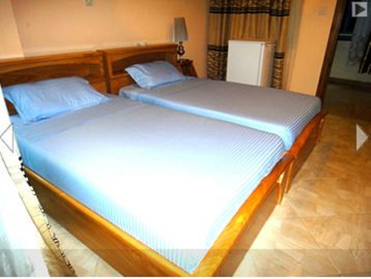 Brookvale Hotel Weija Extérieur photo